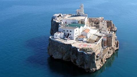 الحسيمة.. اسبانيا تهدم مبنى ذو “رمزية” فوق صخرة النكور المحتلة الحسيمة.. اسبانيا تهدم مبنى ذو “رمزية” فوق صخرة النكور المحتلة