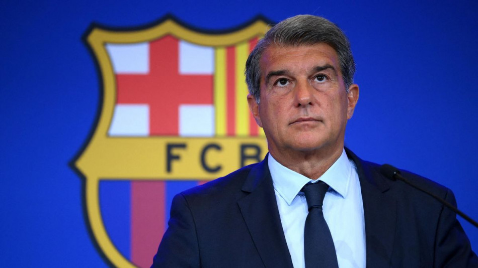 فضيحة تحكيمية.. القضاء الإسباني يوجه الاتهام لرئيس نادي برشلونة