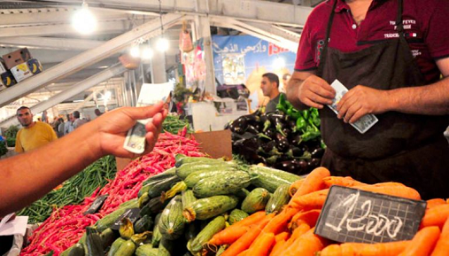 أسعار الخضر ترتفع بشكل صاروخي وتوقعات باستمرار الغلاء خلال رمضان المقبل