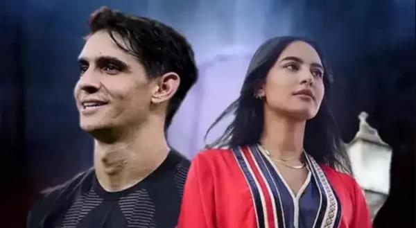 هل عادت العلاقة إلى طبيعتها بين نجم الأسود بونو وزوجته إيمان؟ هل عادت العلاقة إلى طبيعتها بين نجم الأسود بونو وزوجته إيمان؟