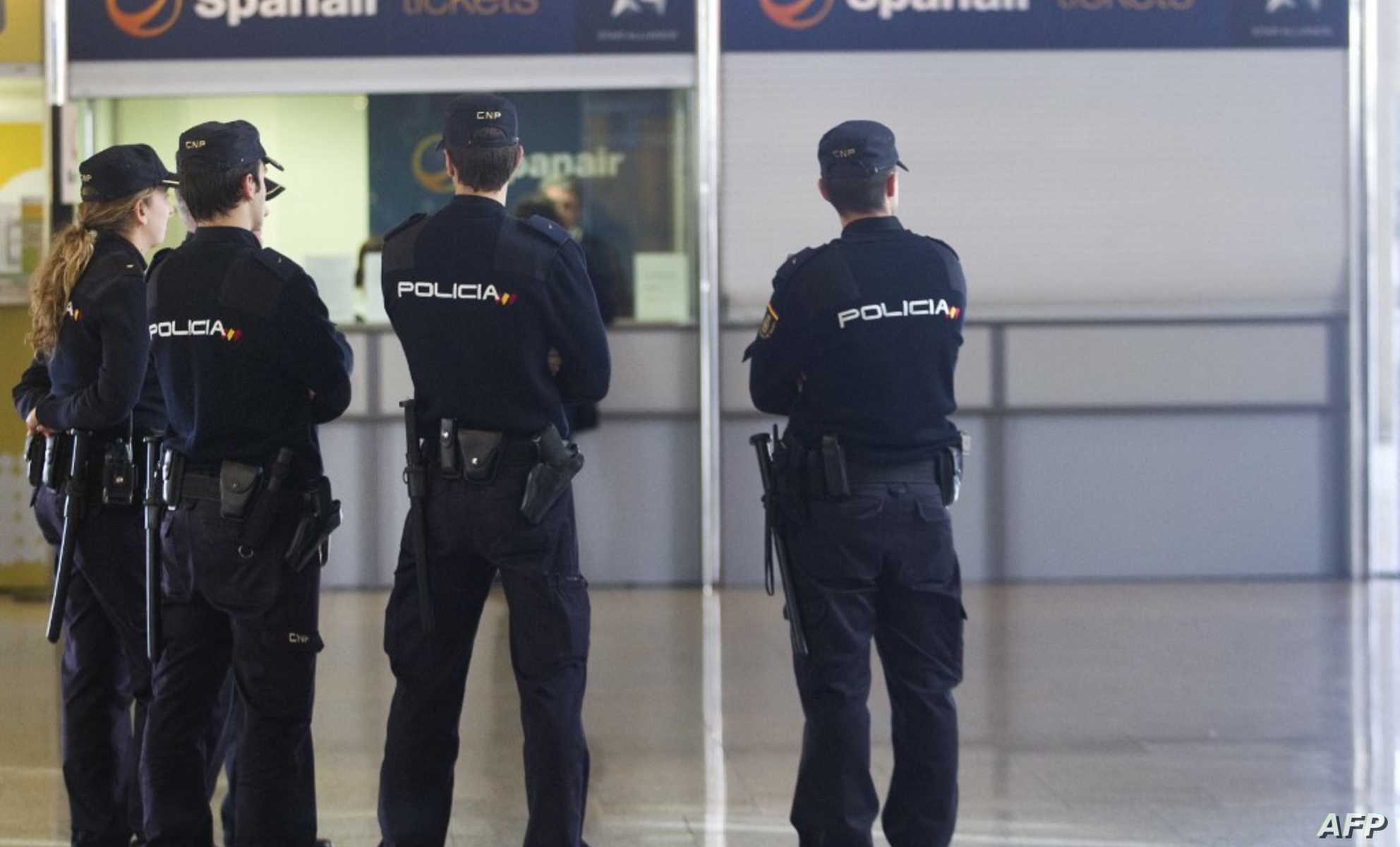 هروب جماعي لحراكة مغاربة في مطار مدريد
