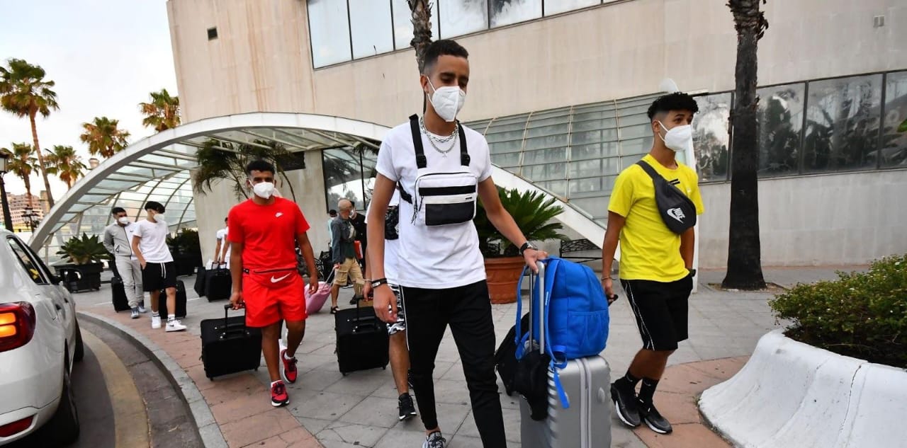 هولندا تطرد 250 مغربيا طلبوا اللجوء و700 آخرين في اللائحة هولندا تطرد 250 مغربيا طلبوا اللجوء و700 آخرين في اللائحة