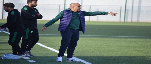 عمر حسي يغادر "سفينة" الهلال الرياضي الناظوري