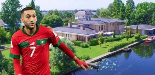 حكيم زياش يبيع منزله الفاخر  بهولندا