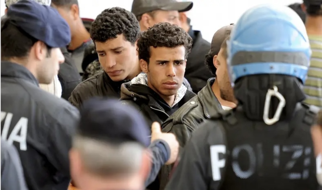 توتر يسود الجالية المغربية في بلجيكا بسبب اتفاق الترحيل الموقع مع المغرب توتر يسود الجالية المغربية في بلجيكا بسبب اتفاق الترحيل الموقع مع المغرب