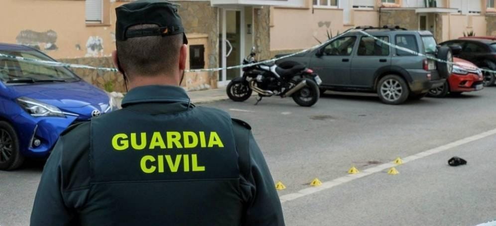 السلطات الإسبانية تبحث عن مغربي قتل عنصرين في الحرس المدني