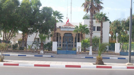 لصوص مجهولي الهوية سرقوا أجهزة إلكترونية من مقر وزارة الصيد البحري ببني أنصار