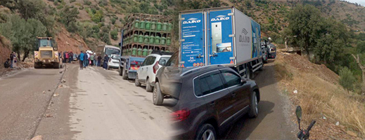 حادث انزلاق خطير لحافلة يوقف حركة السير بالحسيمة حادث انزلاق خطير لحافلة يوقف حركة السير بالحسيمة