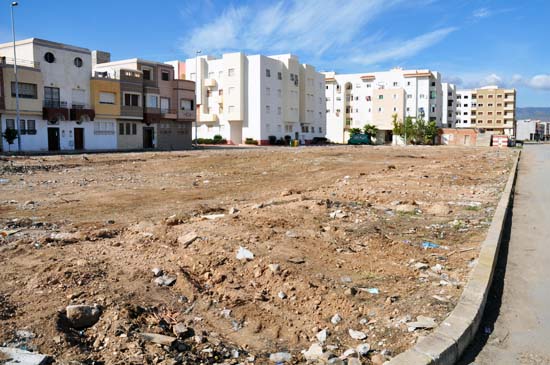 فرصة للمستثمرين في العقار.. قطعتين أرضيتين من 4000 متر للبيع في موقع إستراتيجي بالناظور الجديد
