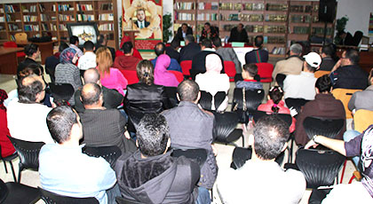 الاتحاد المغربي للكتاب الشباب بالناظور يتألق في حفل تقديم إصدار قصائد من أجل السلام