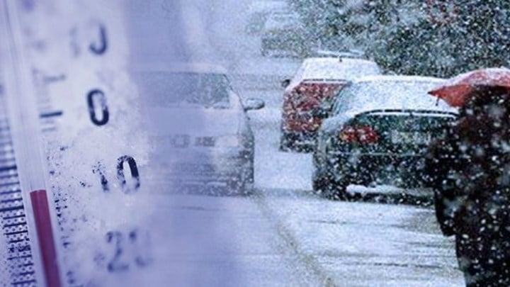 تساقطات ثلجية وزخات مطرية قوية مرتقبة اليوم الخميس بعدد من مناطق المملكة تساقطات ثلجية وزخات مطرية قوية مرتقبة اليوم الخميس بعدد من مناطق المملكة