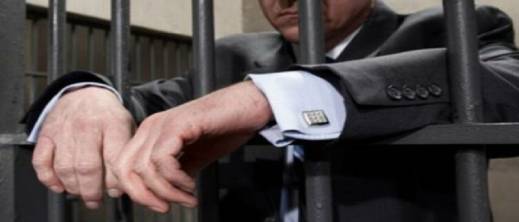 الإيقاع بشبكة نصب في الناظور.. انتحلوا صفة قاض للاحتيال على سيدة الإيقاع بشبكة نصب في الناظور.. انتحلوا صفة قاض للاحتيال على سيدة