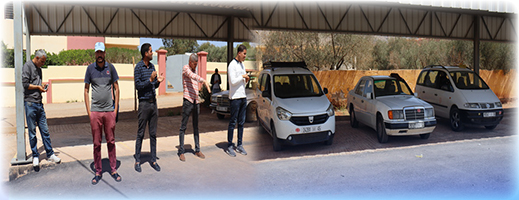 سائقو سيارات الأجرة بزايو يحتجون ضد ترحيلهم للمحطة الجديدة ويطالبون بالحوار