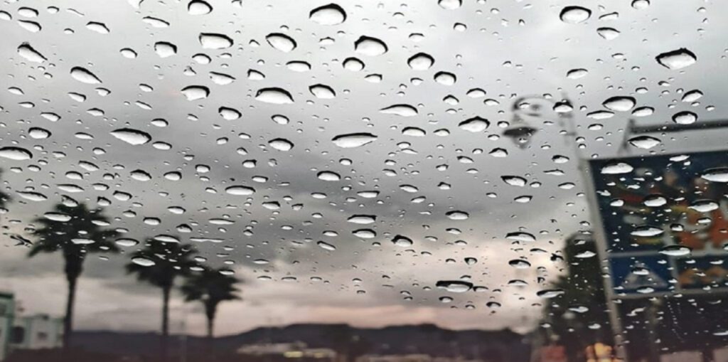 نشرة إنذارية.. زخات رعدية و حرارة مرتفعة بعدة مدن بالمملكة 