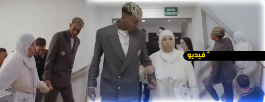 لامين يامال يوقّع عقده الجديد مع برشلونة بحضور جدّته