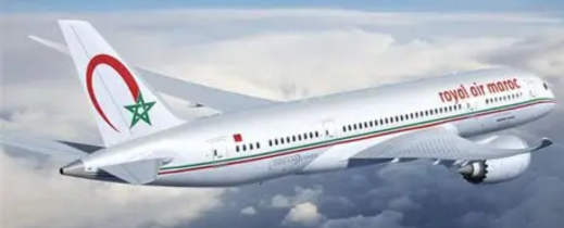 قائد طائرة مغربية يتفادى أزمة دبلوماسية محققة مع الجزائر قائد طائرة مغربية يتفادى أزمة دبلوماسية محققة مع الجزائر