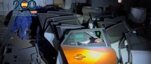 إسبانيا تفكك شبكة لسرقة السيارات وتهريبها نحو المغرب إسبانيا تفكك شبكة لسرقة السيارات وتهريبها نحو المغرب