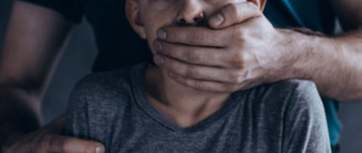 موسم مولاي عبد الله.. اغتصاب جماعي لقاصر ذات 13 ربيعا موسم مولاي عبد الله.. اغتصاب جماعي لقاصر ذات 13 ربيعا