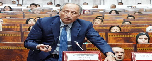 جدل واسع بسبب صفقة بمليار سنتيم لطبع كتاب مدرسي
