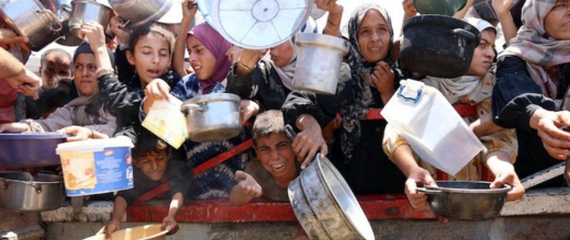 غزة.. الحصار يرفع حصيلة المجاعة إلى 303 شهداء غزة.. الحصار يرفع حصيلة المجاعة إلى 303 شهداء