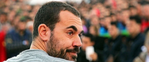 رسالة مؤثرة من ناصر الزفزافي تكشف معاناة والده المريض بالمستشفى رسالة مؤثرة من ناصر الزفزافي تكشف معاناة والده المريض بالمستشفى