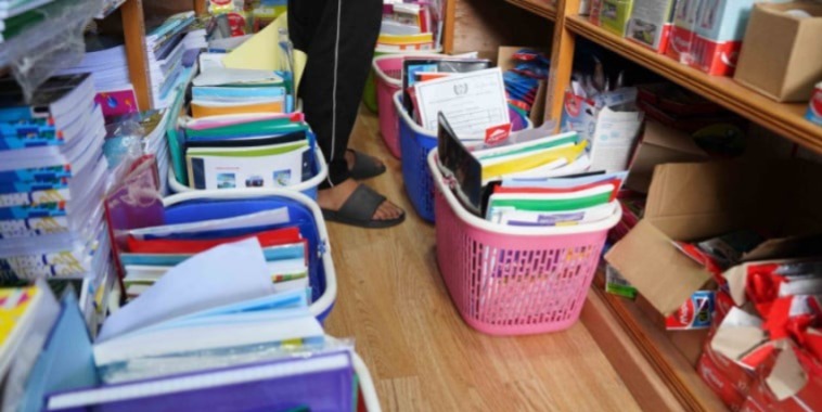 الدخول المدرسي على الأبواب.. ومدارس خصوصية تتهم باحتكار بيع الكتب الدخول المدرسي على الأبواب.. ومدارس خصوصية تتهم باحتكار بيع الكتب