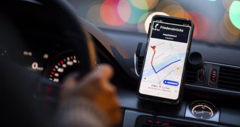 الحكومة ترفض الترخيص للتطبيقات الذكية للنقل