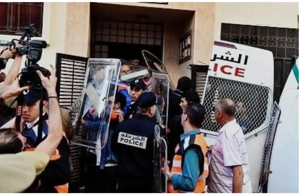 بعد قتله شابا من الناظور.. الجاني يفر من يد الشرطة خلال إعادة تمثيل جريمته