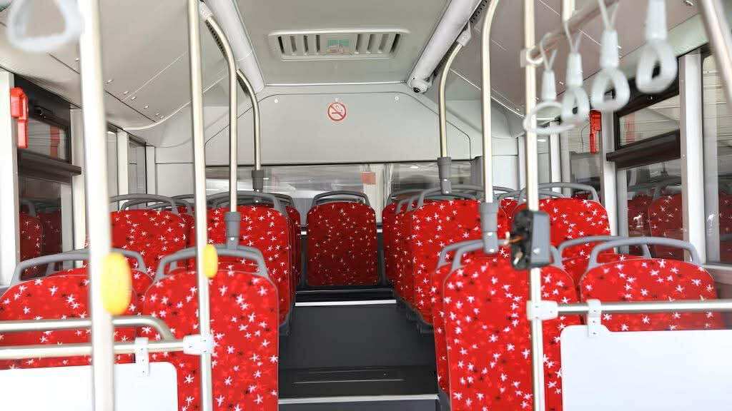 المغرب يستلم الدفعة الأولى من الحافلات لتعزيز النقل الحضري