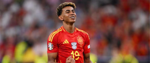 معلق إسباني ينصح لامين بتمثيل منتخب المغرب