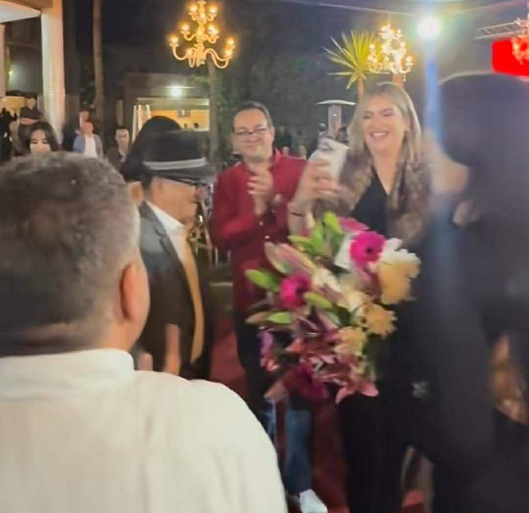 رئيس مجلس اقليم الناظور يحتفي بضيوف مهرجان السينما بعشاء فاخر حضرته دنيا باطما