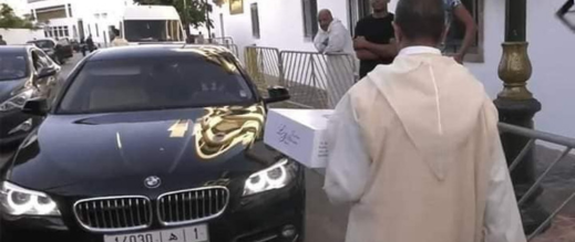 برلماني عن الأحرار يدعوا لمراجعة ضريبة السيارات الفارهة