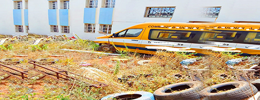 حافلة مدرسية مهملة في الدريوش.. تلاميذ دواري “إجطي” و”آيت اتعبان” بين الإهمال والحرمان