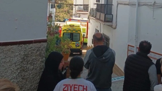 ملقة تتأثر بمأساة أسرة مغربية.. واحد من أفرادها لاعب في نادي محلي