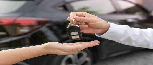 خطر "الإفلاس المؤقت" يهدد شركات تأجير السيارات رغم الانتعاش السياحي