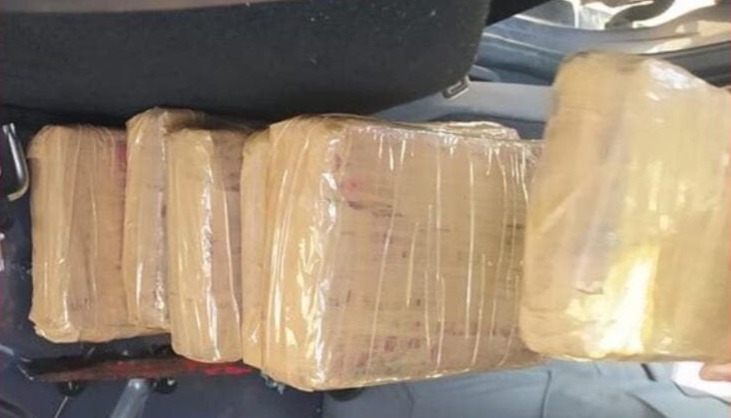 إفشال محاولة تهريب "كوكايين" على متن سيارة قادمة من الخارج