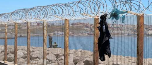 ارتفاع أعداد المهاجرين في سبتة.. وقفزة بـ 200% في مليلية