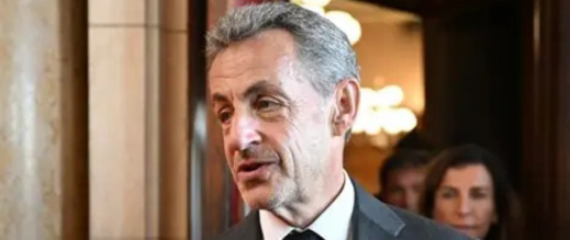 ساركوزي يكشف تفاصيل ثلاثة أسابيع في السجن