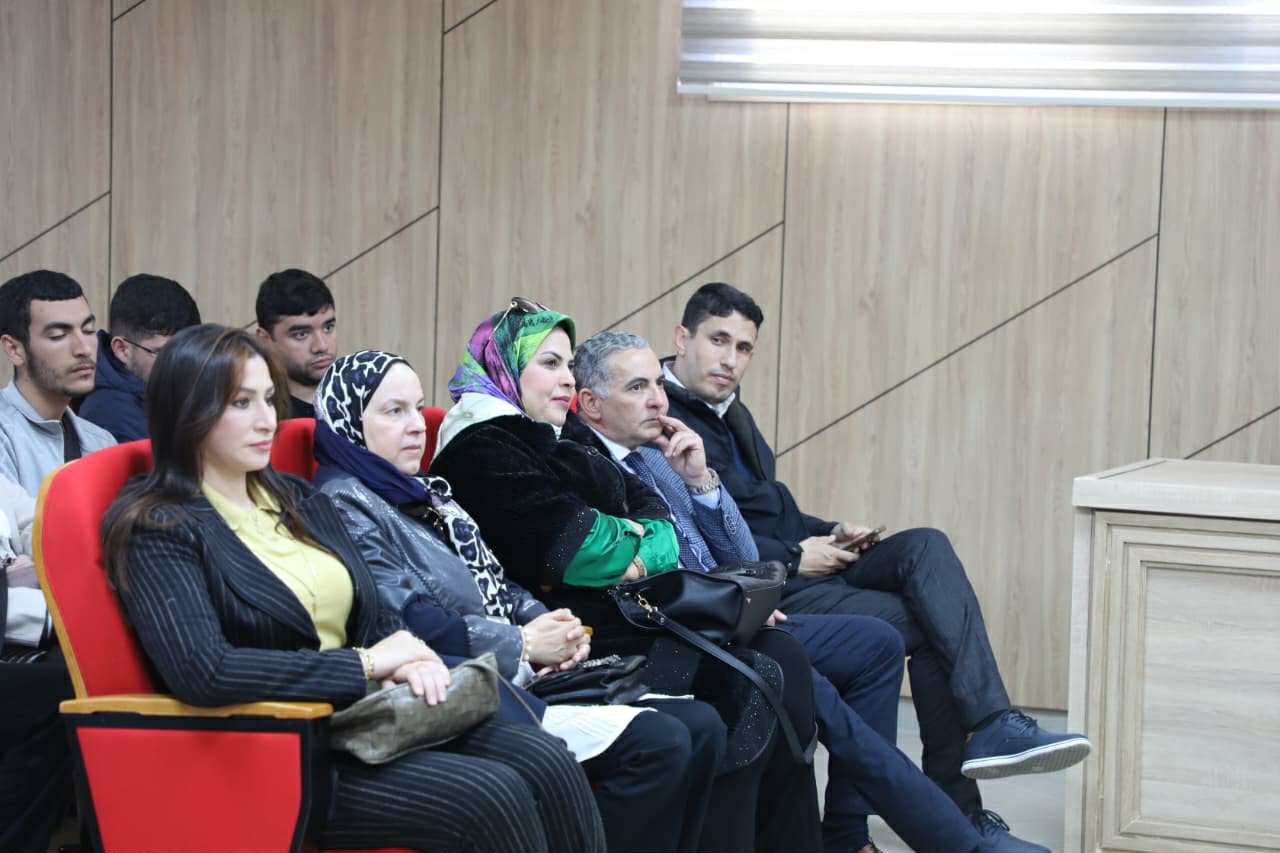 كلية العلوم القانونية والاقتصادية والاجتماعية بطنجة تحتضن محاضرة حول التحول الإستراتيجي للصحراء المغربية نحو الفضاء الأطلسي