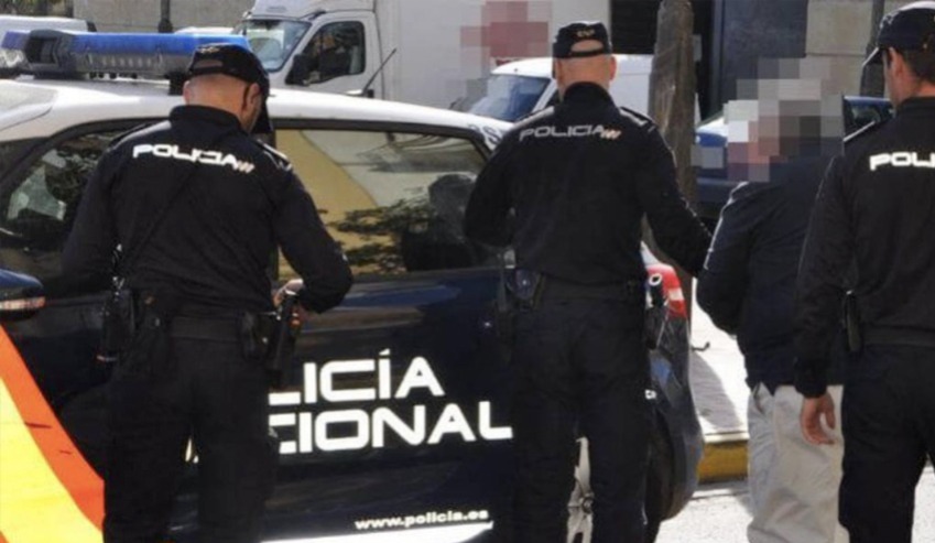 وفاة مهاجر مغربي جراء نوبة قلبية  بعد صعقات كهربائية من الشرطة بإسبانيا