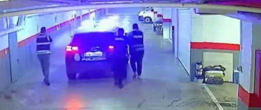 إسبانيا تكشف شبكة إجرامية تستخدم زي الشرطة لنهب المخدرات