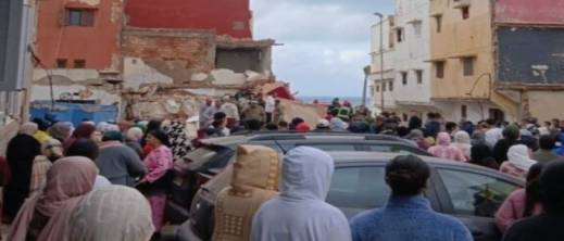 انهيار منزل بالرباط ينهي حياة شخصين ويحول "عش عائلة" إلى حطام