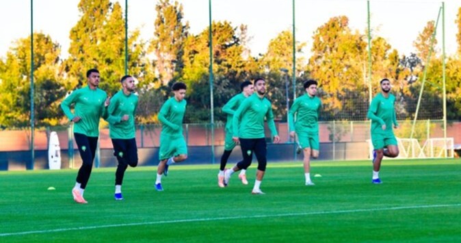 الأسود يختتمون تحضيراتهم لمواجهة السنغال في نهائي الكان