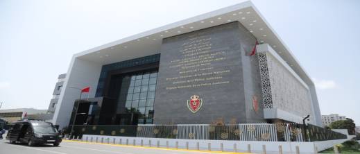 24 مشتبها فيهم بينهم موظفون أمنيون وجمركيون في تحقيق حول الرشوة وتهريب السلع بطنجة