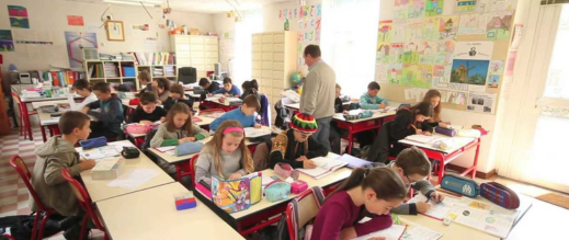 توقيف مدرس بفرنسا إثر شبهات اعتداءات على أطفال مغاربة