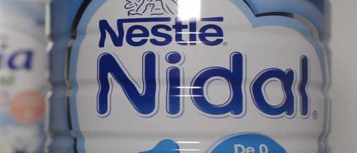 مادة سامة وراء توسيع عمليات سحب حليب الأطفال في أوروبا