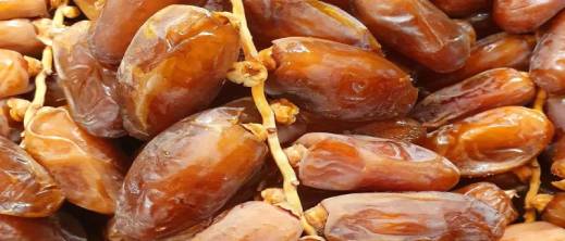 ارتفاع صادم لأسعار تمر “دقلة نور” الجزائري يشعل دعوات المقاطعة في الجهة الشرقية