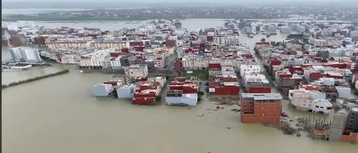 14 مليون سنتيم لإعادة بناء المنازل المنهارة 6000 درهم دعم مالي للأسر المتضررة من الفيضانات