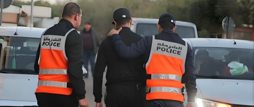 فاس.. توقيف شرطي مزيف يبتز المواطنين