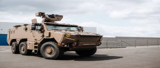 مدرعات وغواصات.. فرنسا تعرض أسلحتها على المغرب وتغريه بالصناعة المحلية لكسر الهيمنة الأمريكية